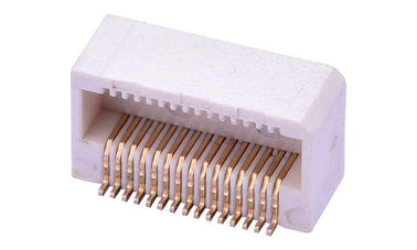 ทิศทาง 30PIN PCB Board To Board Connector ที่นั่งแม่ สูง 5.0MM