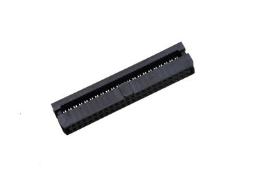เครื่องเชื่อมสายไฟฟ้ารถยนต์ IDC 1.27mm Pitch Insulation Resistance
